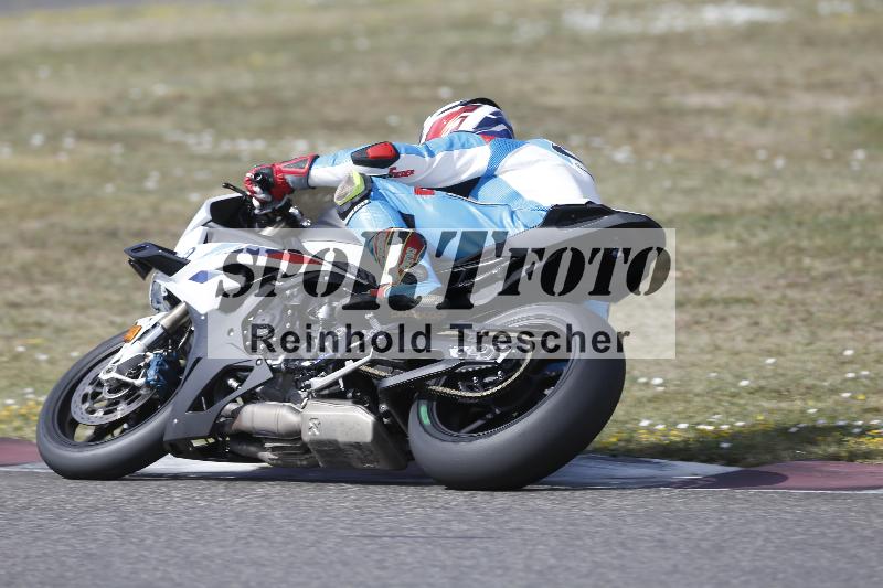 /37 09.08.2026  Pluess Motosport ADR/Freies Fahren/9